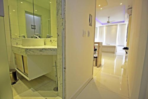 Ванная комната в Rio Spot Homes Flat C033A