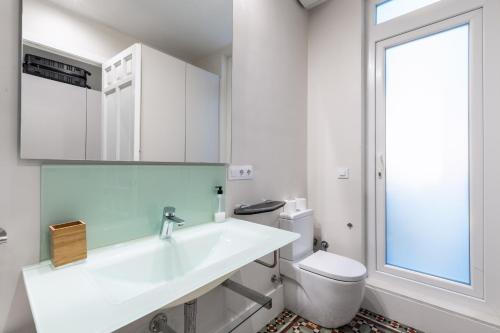 Kúpeľňa v ubytovaní AoA Green Gardens Suites