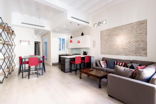 AoA Green Gardens Suites