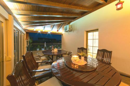 Mira Holiday Home
