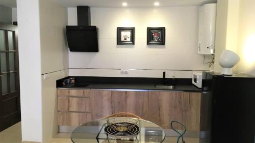 Nhà bếp/bếp nhỏ tại Casa De Libros en Granada