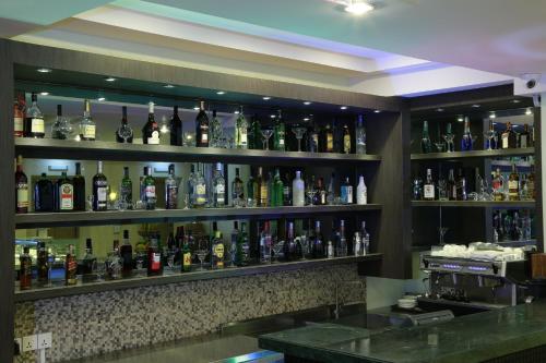 Lounge nebo bar v ubytování Best Western Green Hill Hotel