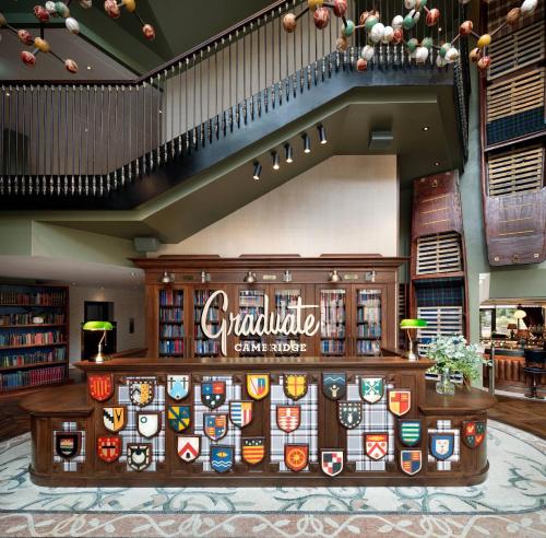 Graduate by Hilton Cambridgeにあるラウンジまたはバー