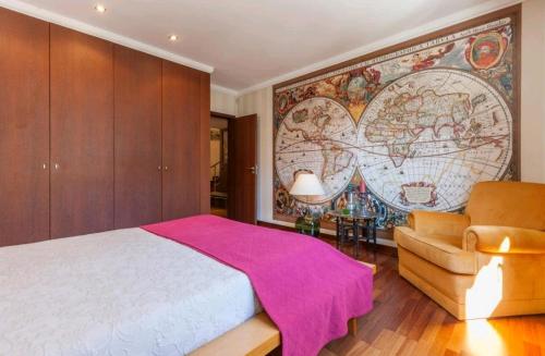 Säng eller sängar i ett rum på Sweet Home Braga Hostel & Guest House