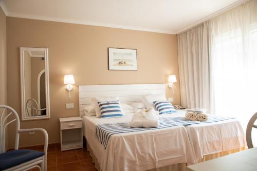 Gallery image of Hotel Dwo Les Palmeres in Calella