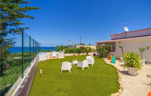 Amazing home in Balestrate with WiFi and 3 Bedrooms