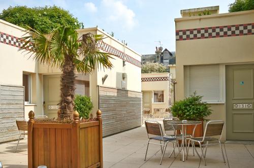 Almoria Hôtel & SPAにあるバルコニーまたはテラス