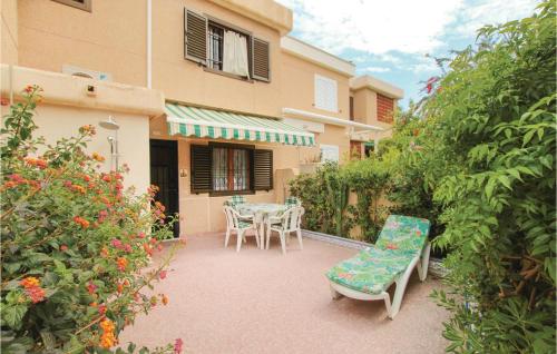 Beautiful home in Torrevieja with 3 Bedrooms and WiFi