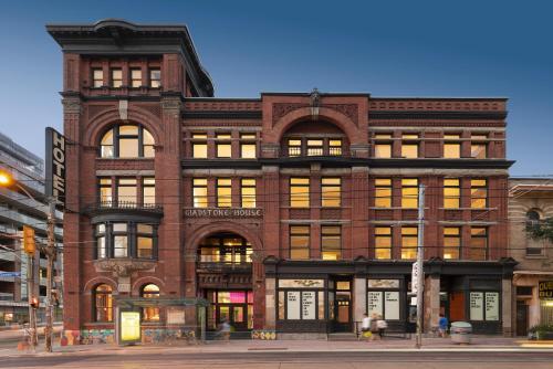 Gladstone House Image