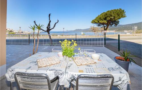 1 Bedroom Lovely Apartment In Propriano