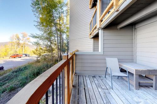 Treehouse Condos – Photos 2