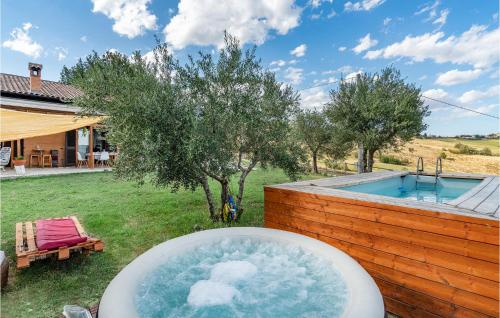 Stunning home in Tolentino with 2 Bedrooms and Internet