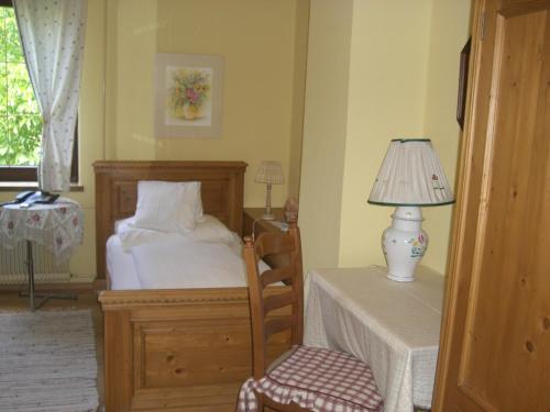 Gallery image of Pension Landhaus Ingrid B&B in Loich