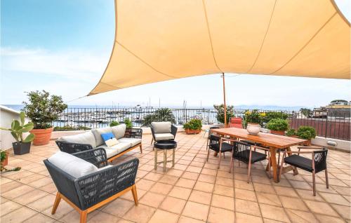 Beautiful home in Casamicciola Terme with 2 Bedrooms and WiFi