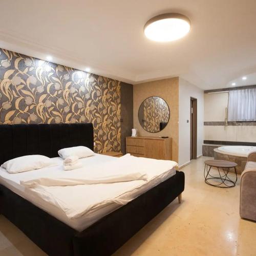 Imagen de la galería de Puy Ahuzat Haosher Hotel, en Tiberíades