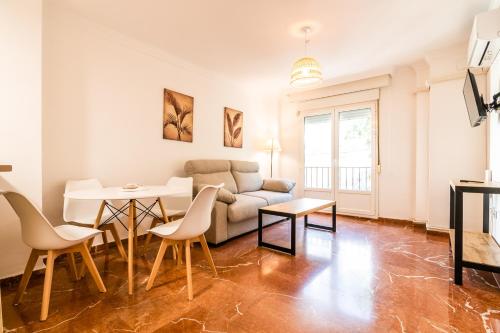 - Apartamento junto al Albaicín y Teterías - QH San Agustín