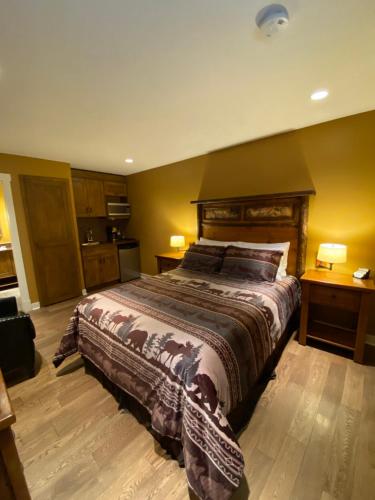 Ένα ή περισσότερα κρεβάτια σε δωμάτιο στο Fitzhugh House Guest Accomodation