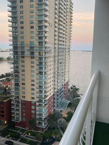 High Rise Brickell Modern Studio photo 37