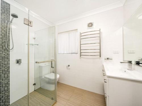 Koupelna v ubytování Kalimna by Experience Jervis Bay