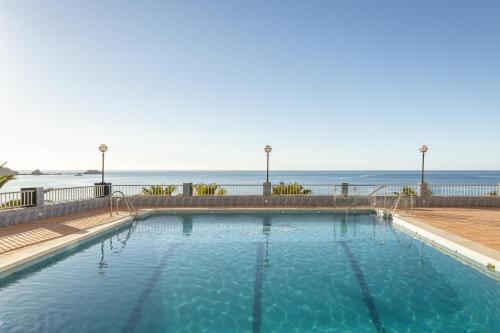 Billede fra billedgalleriet på Apartment sea-front i Almuñécar