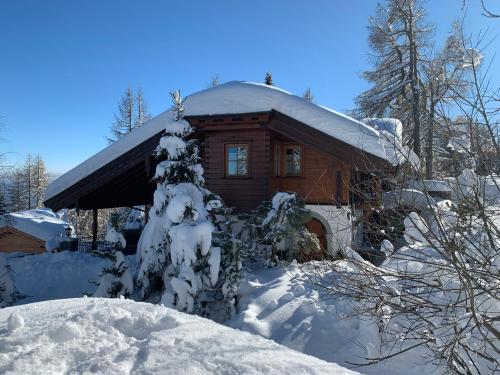 Maris Luxus-Bergvilla om vinteren