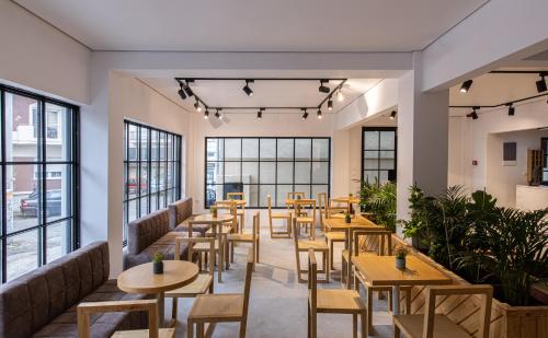 Гостиная зона в Saint George Boutique Rooms