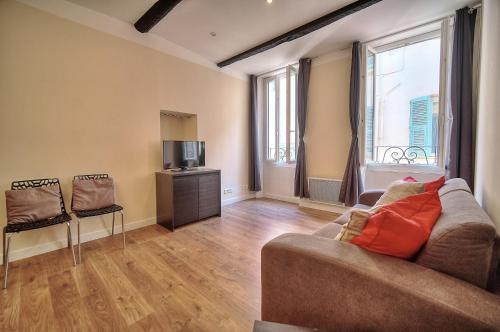 Confortable 2 chambres MEYNADIER-FORVILLE A2B105