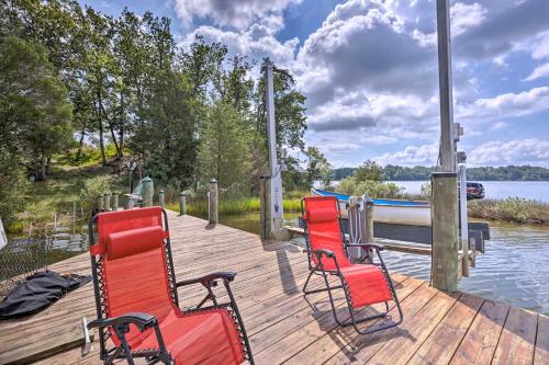 Waterfront Lancaster House with Dock Access!