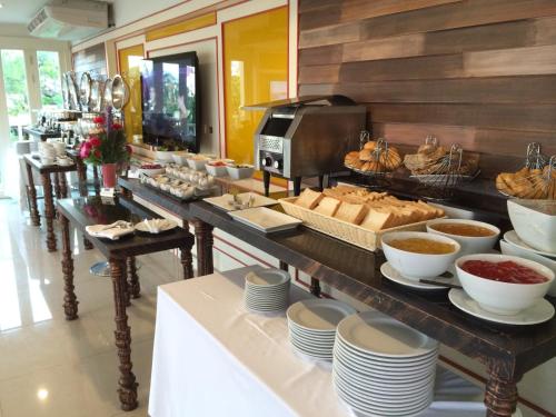 Mad på hotellet eller i nærheden