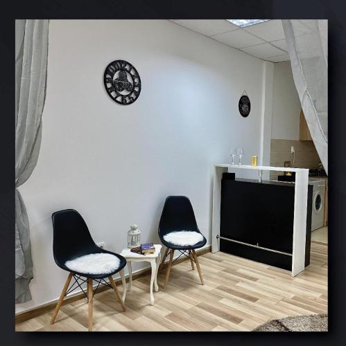 TV a/nebo společenská místnost v ubytování Sky Apartman