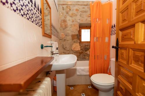 Koupelna v ubytování Casa Jurinea