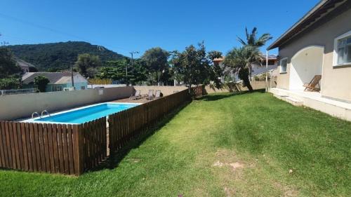 The swimming pool at or near Pousada e casas do Betão
