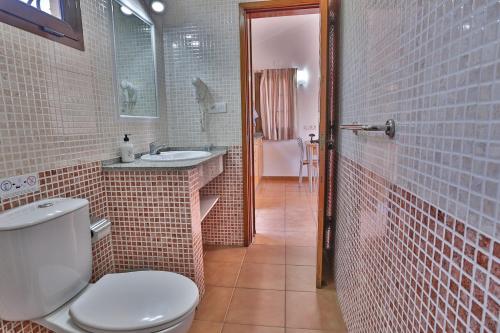 Koupelna v ubytování Bungalow Santa Fe con gran terraza