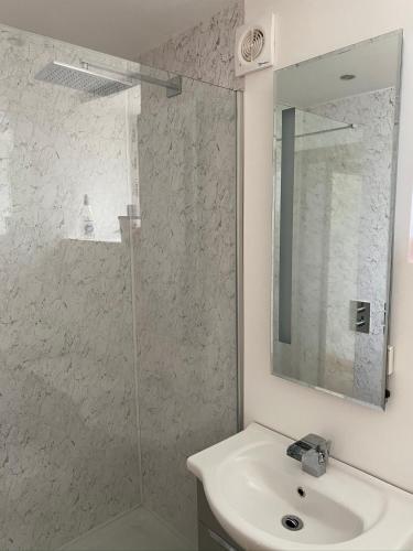 Un baño de Naze View Barn - Cosy, with all mod cons