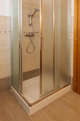 Un baño de Albergo Diffuso Polcenigo P.Lacchin