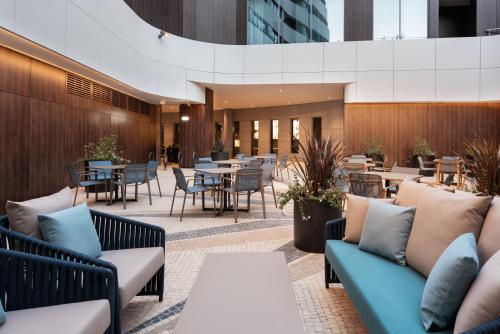 Гостиная зона в Eurostars Universal Lisboa