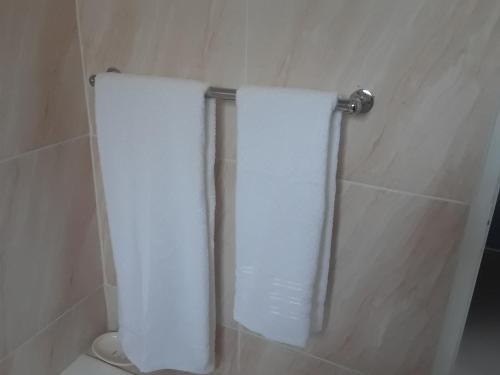 Koupelna v ubytování Ramatie Guest Palace