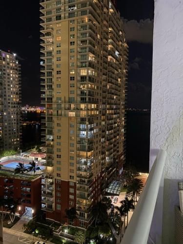 High Rise Brickell Modern Studio photo 44