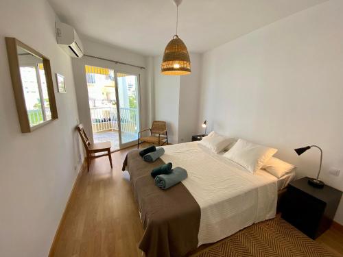 Apartment Overlooking the Beach photo 2