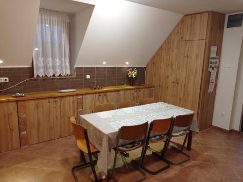 Gallery image of Erdey Apartman in Barcs