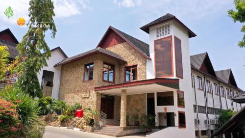 ホテルが所在する建物