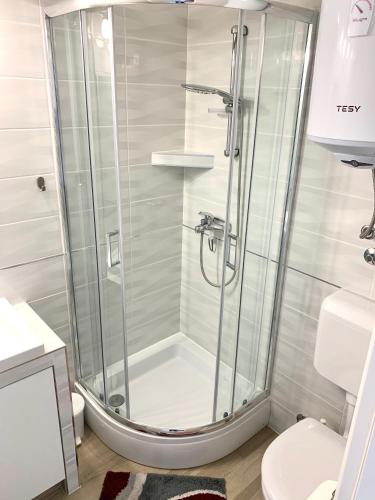 Ένα μπάνιο στο Apartment Lucie1