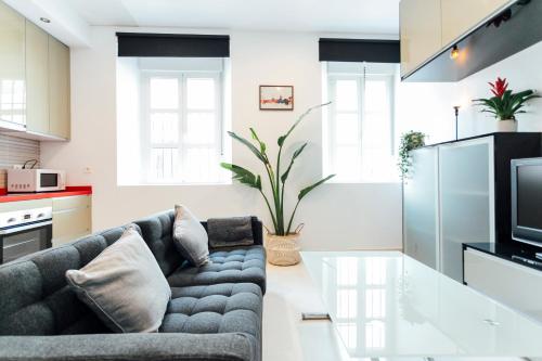 Alohamundi Francos II