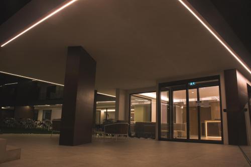 チェファルにあるSunset Hotelのギャラリーの写真