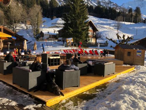Guest Rooms with a great view at Residence Brunner v zimě