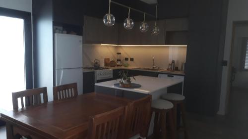 Dapur atau dapur kecil di Lugar confortable y tranquilo