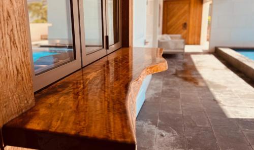 Πισίνα στο ή κοντά στο Hotel La Croix