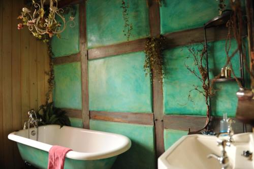 Ванная комната в B&B Le Manoir d'Ange