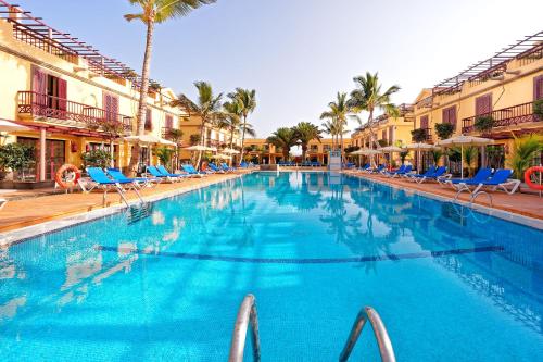 Πισίνα στο ή κοντά στο Bungalows Maspalomas Oasis Club - All Inclusive.