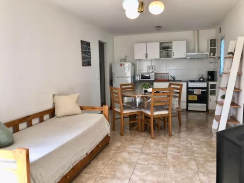 Køkken eller tekøkken på Departamento Sofia